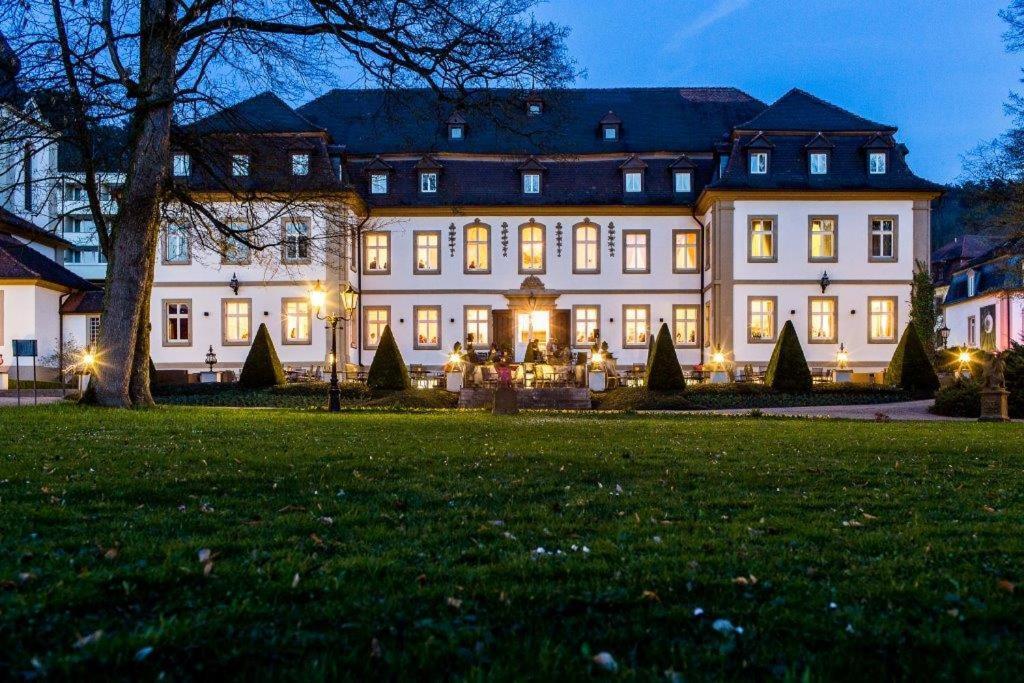 Schlosshotel Bad Neustadt Бад-Нойштадт-ан-дер-Зале Екстер'єр фото